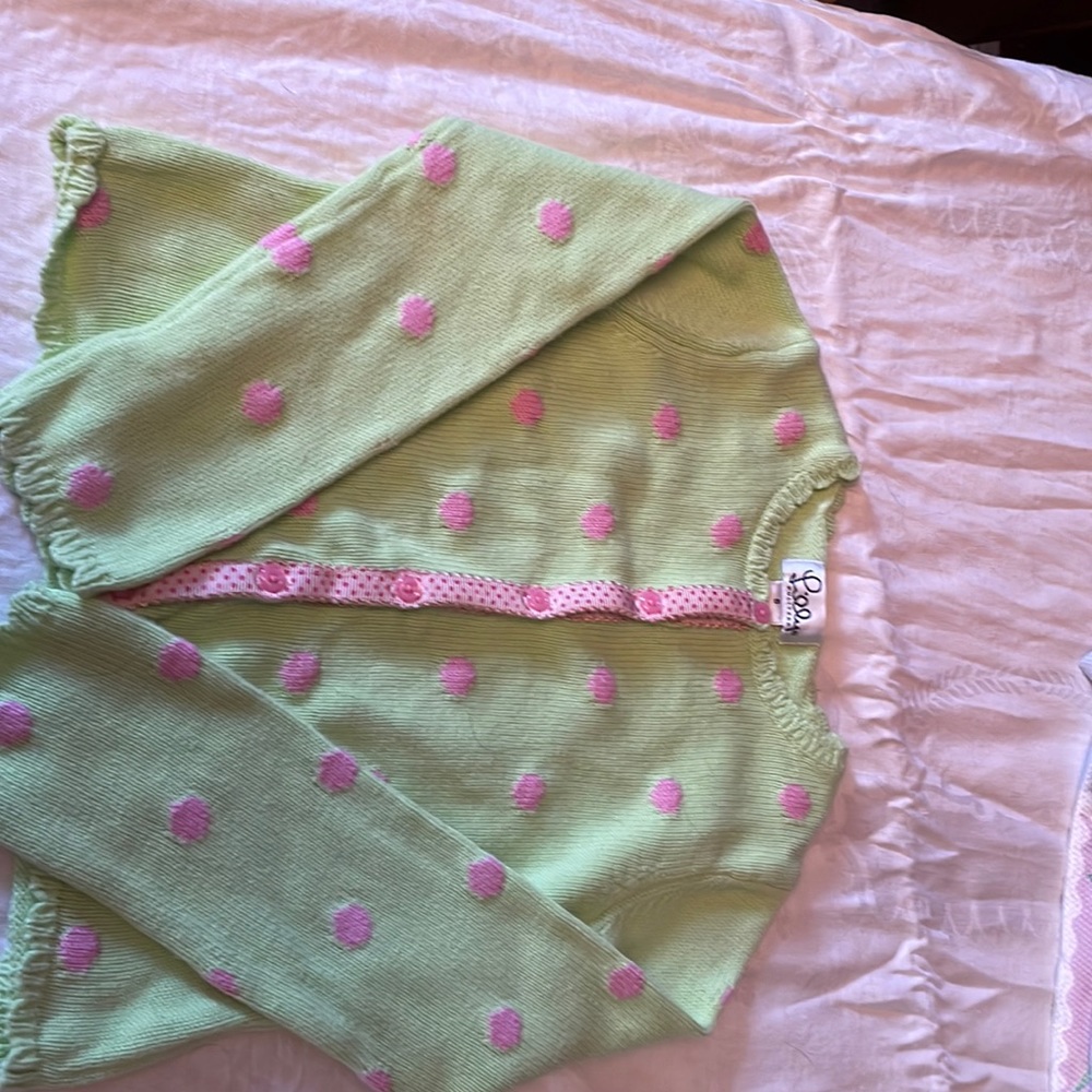 EUC Lilly Pulitzer girls sweater size 6 perfect for Easter
